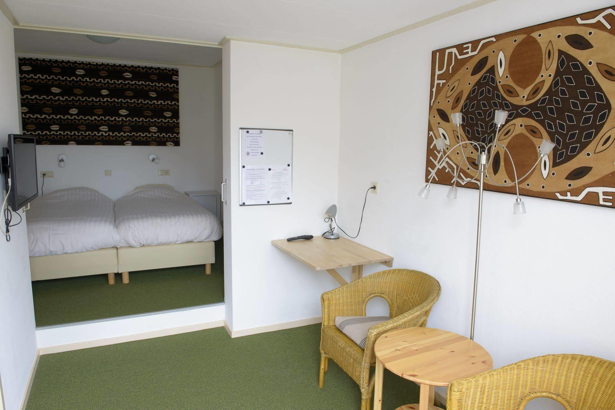 Pension Westerburen Схирмоннинг Экстерьер фото